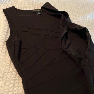 Side zip tank with details and sleeved top together